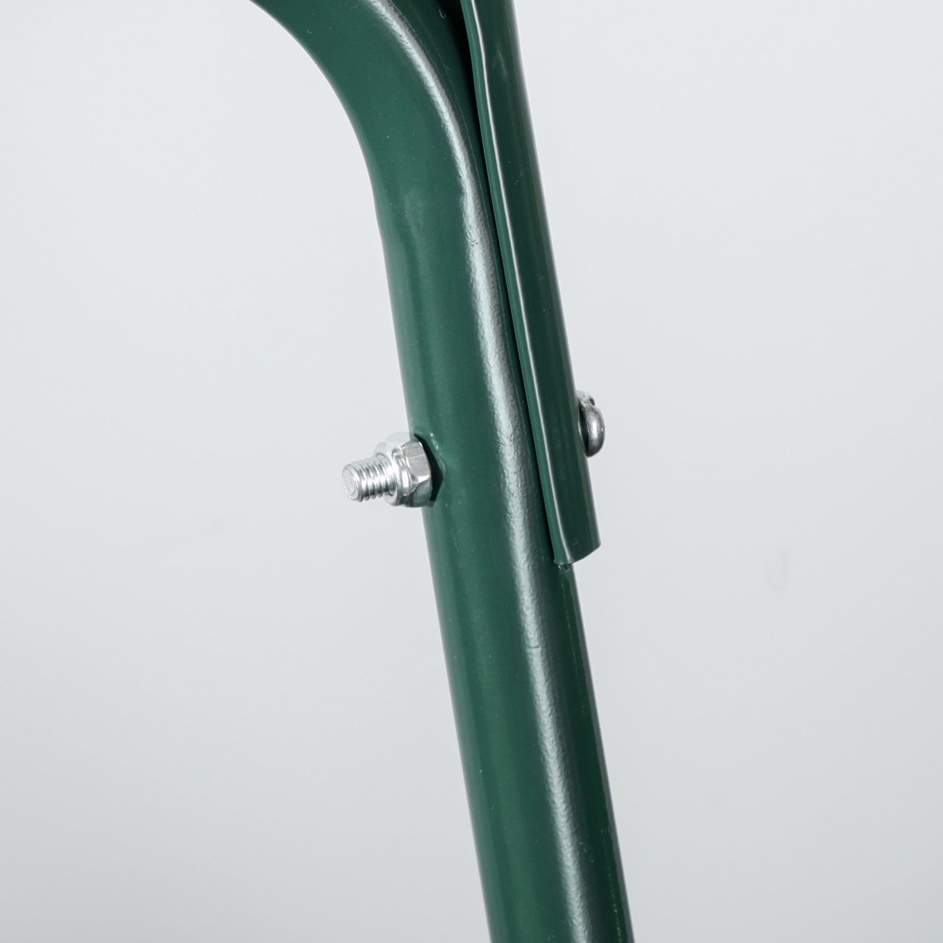 Outsunny 20-Inch Push/Tow Behind Lawn Roller Filled with 16 Gal Water or Sand, Perfect for Flattening Sod in the Garden