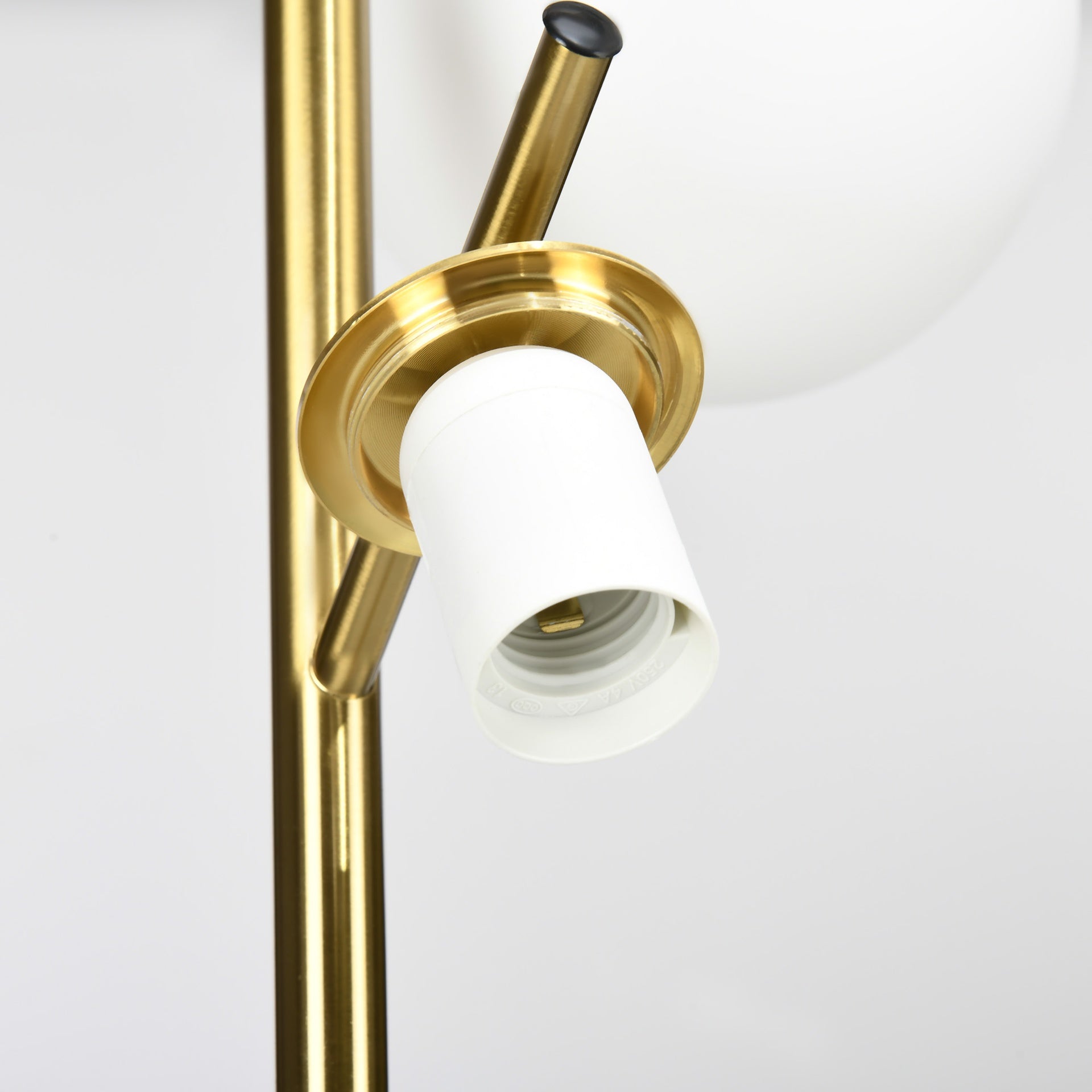 HOMCOM Modern 3-Light Floor Lamp for Living Room, Tree Standing Lamp with Globe Lampshades, 10.75"x10.75"x66.5", Gold