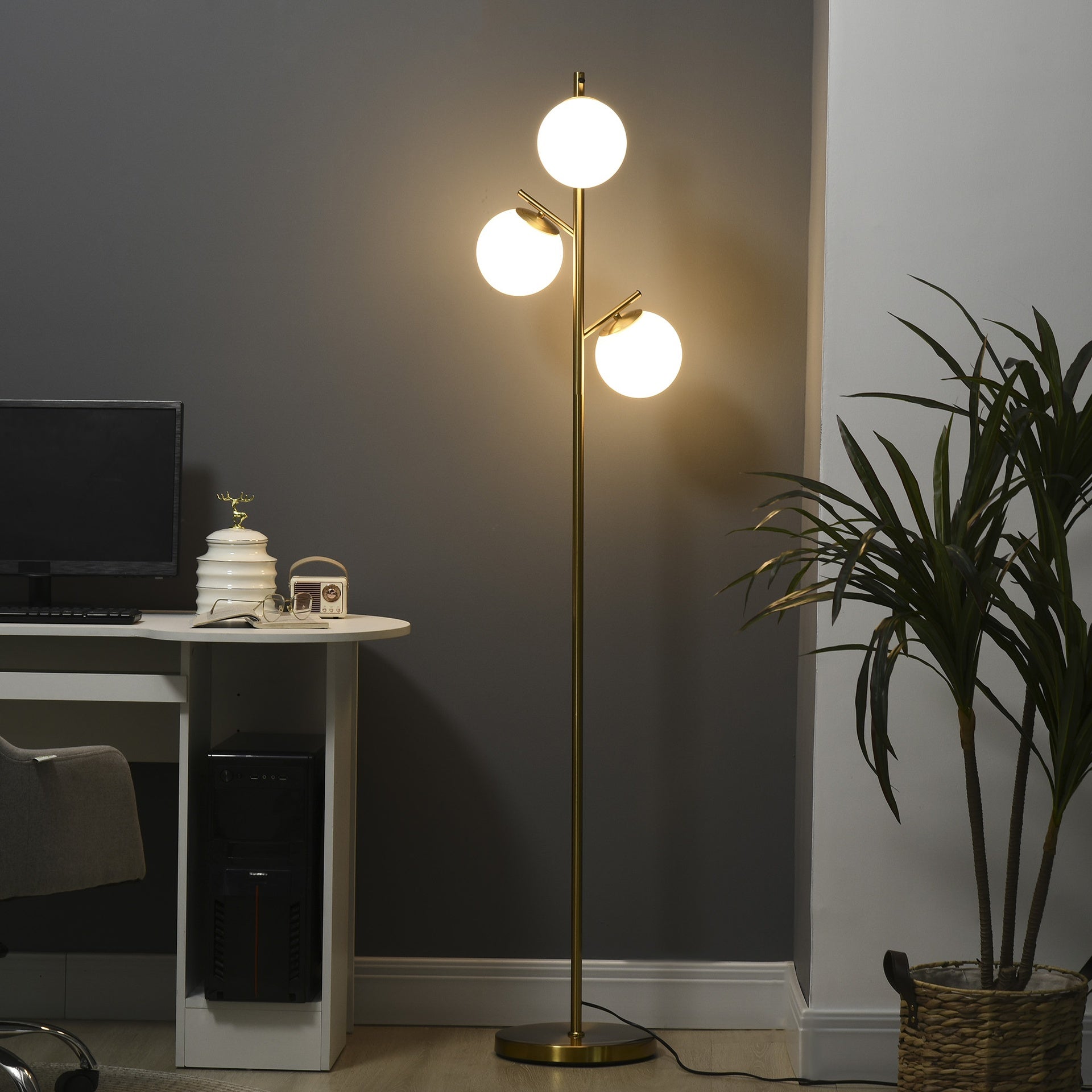 HOMCOM Modern 3-Light Floor Lamp for Living Room, Tree Standing Lamp with Globe Lampshades, 10.75"x10.75"x66.5", Gold