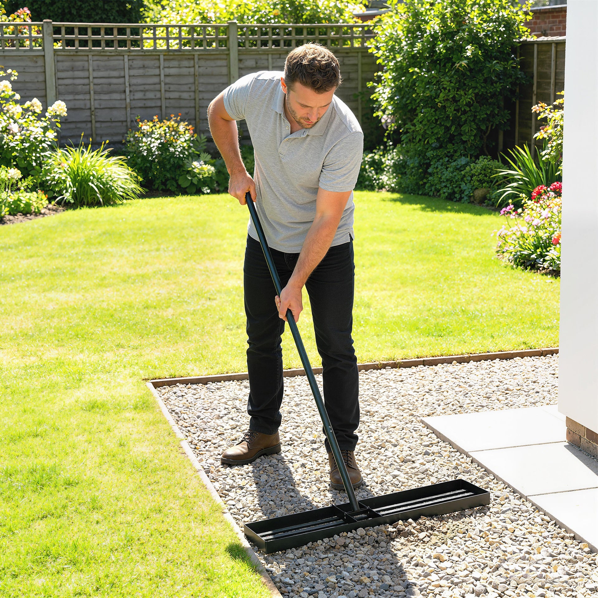 Outsunny Lawn Leveling Rake, 30" x 10" Heavy Duty Yard Leveling Rake with 66.5" Handle for Backyard, Golf Course