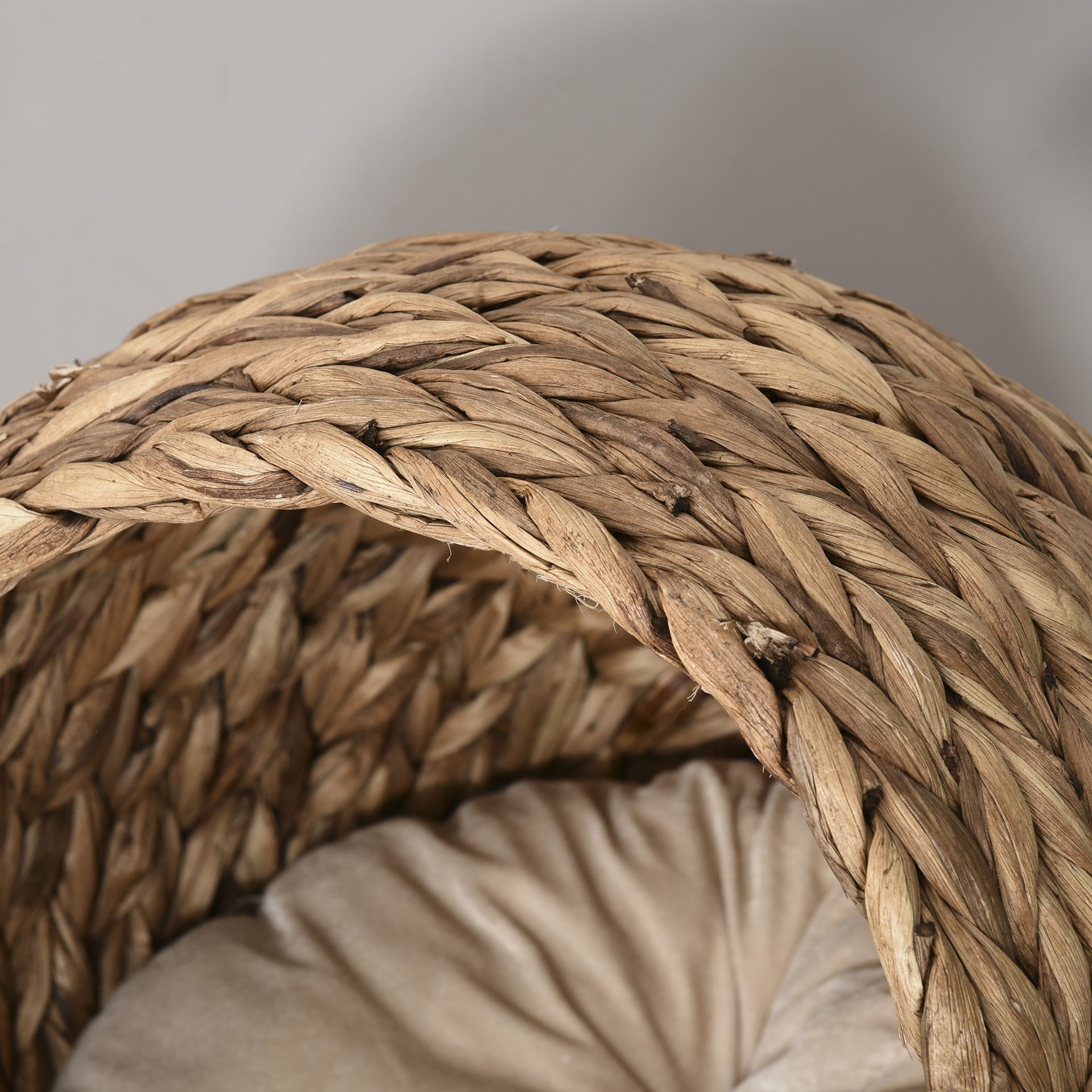PawHut Handwoven Elevated Cat Bed with Soft Cushion & Egg Chair Shape, Basket Bed Kitty House with Stand, Raised Wicker House for Indoor Cats, 23.5" H, Light Brown