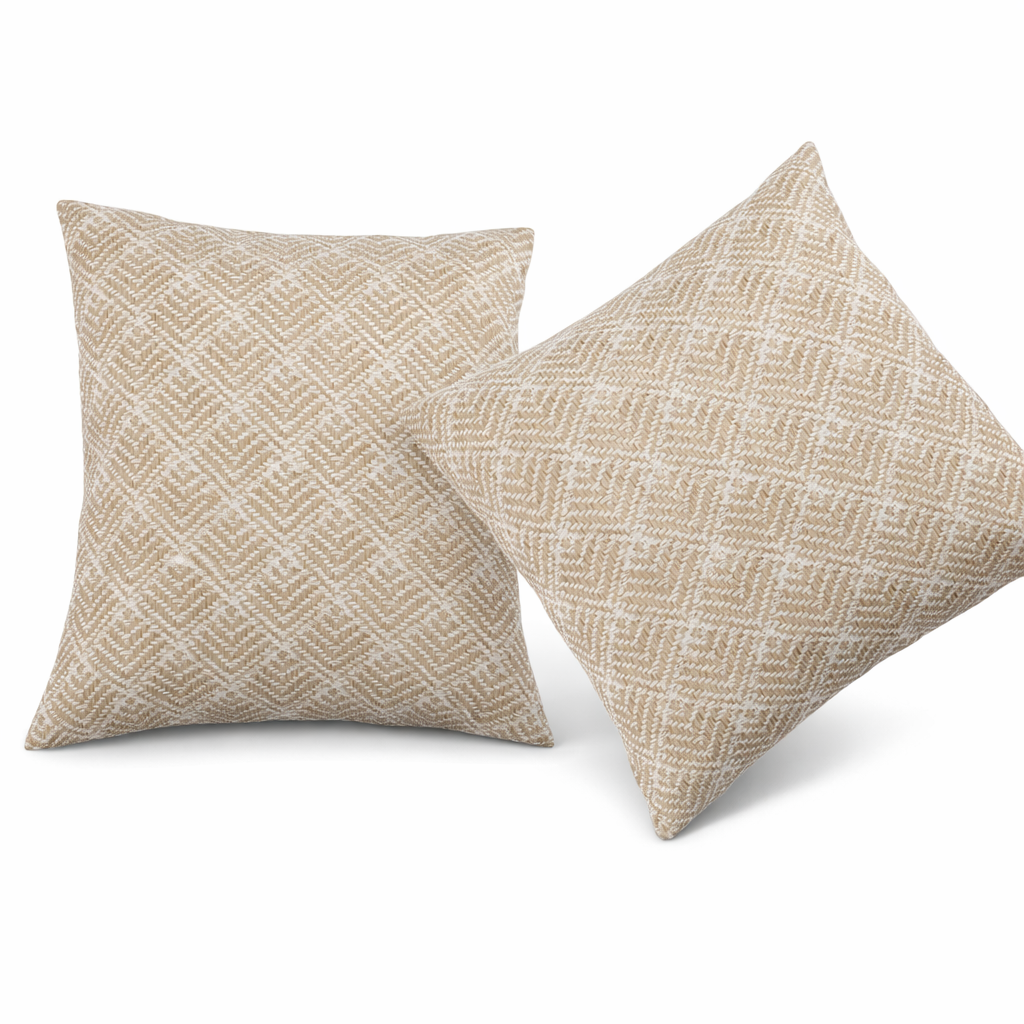 (same as W419P449832)2 Pack Outdoor Throw Pillows, Waterproof & Fade-Resistant Patio Cushions for Garden, Porch, Poolside Furniture - Soft & Comfortable Decorative   (18x18 Inch, RHOMBUSBEIGE Fabrics)