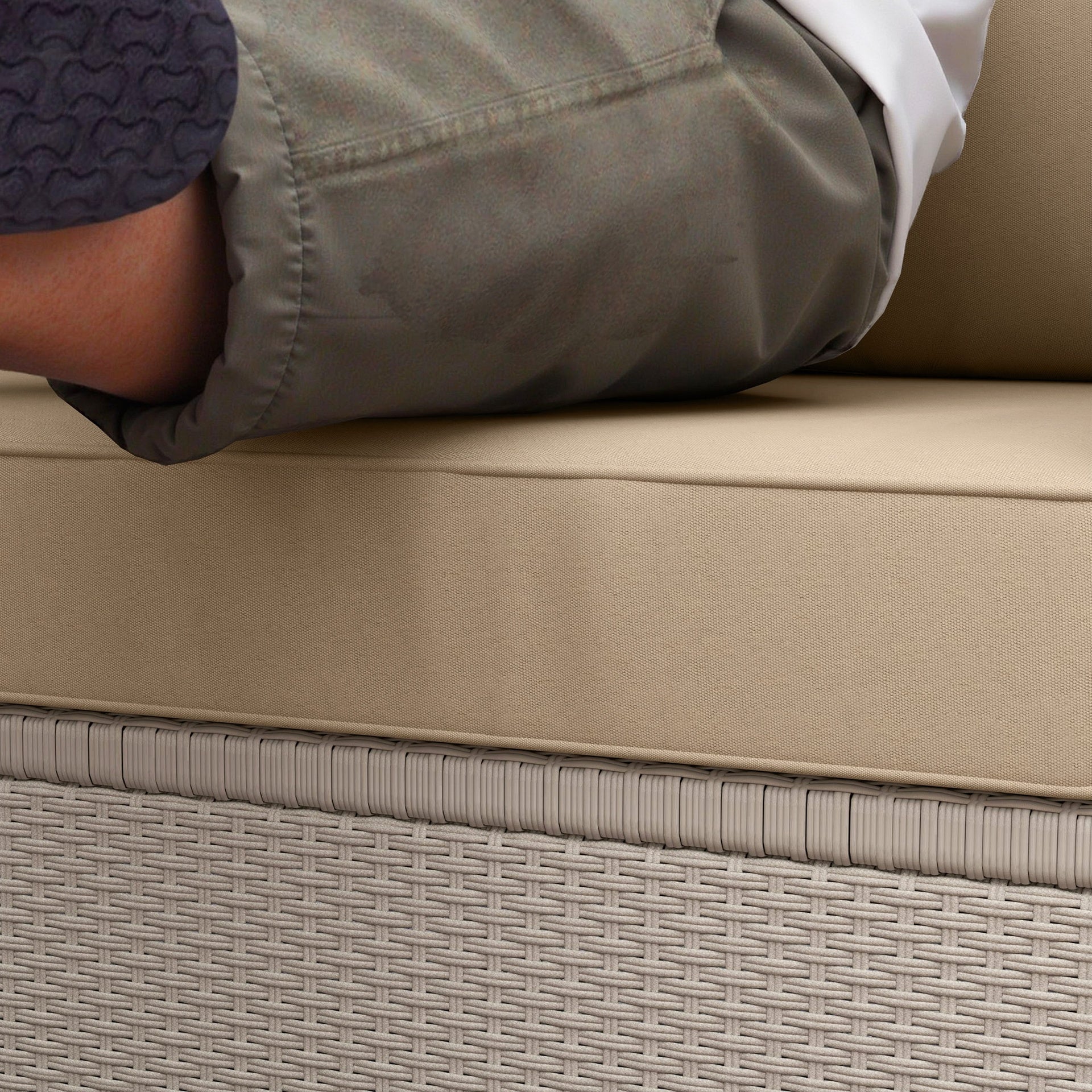Outsunny 2 Seat Patio Furniture Cushions, 46x26x5 in, Thick Outdoor Loveseat Cushion Set with Removable Cover, Fade-Resistant Replacement Cushions for Outdoor Furniture, Couch, Bench, Swing, Beige