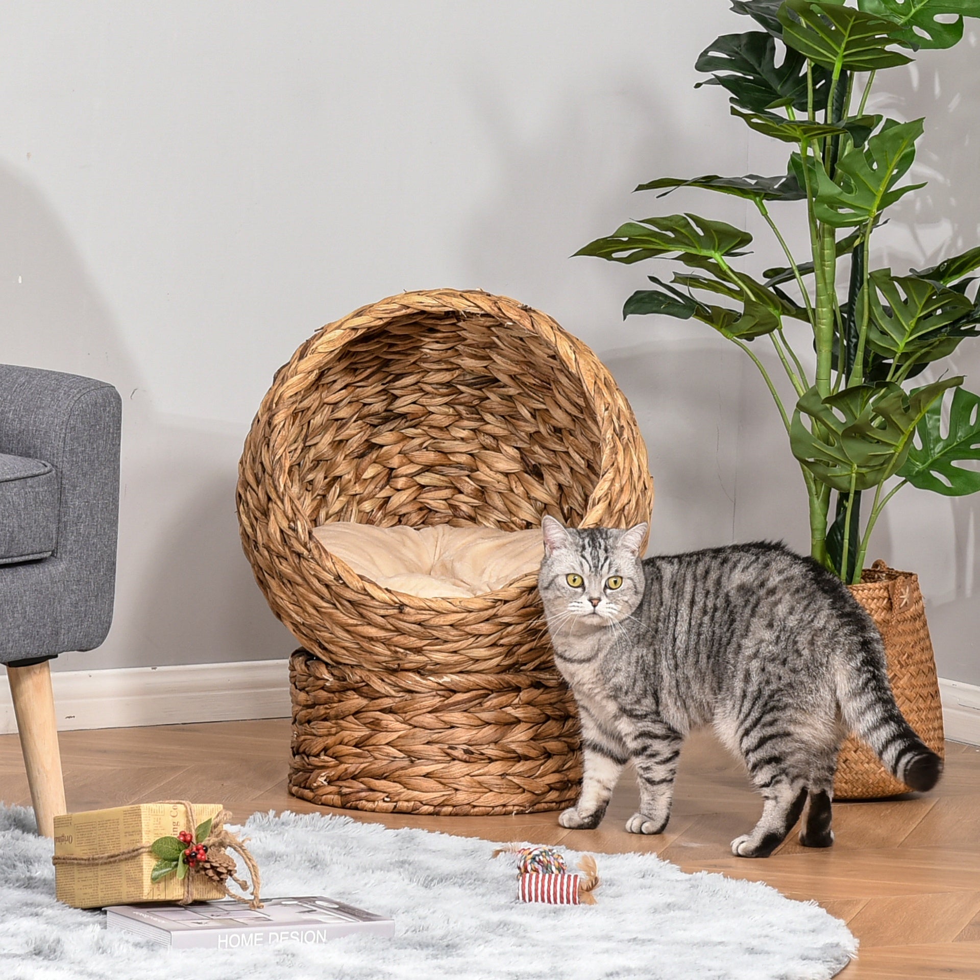 PawHut 20" Natural Braided Banana Leaf Elevated Cat Bed Basket with Cushion - Brown