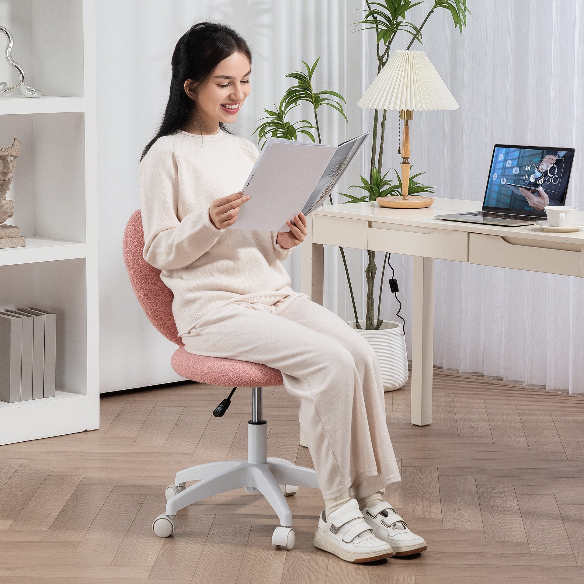 HOMCOM Armless Computer Desk Chair, Office Task Chair, Teddy Fleece Heart Makeup Vanity Chair with Swivel Wheels, Pink