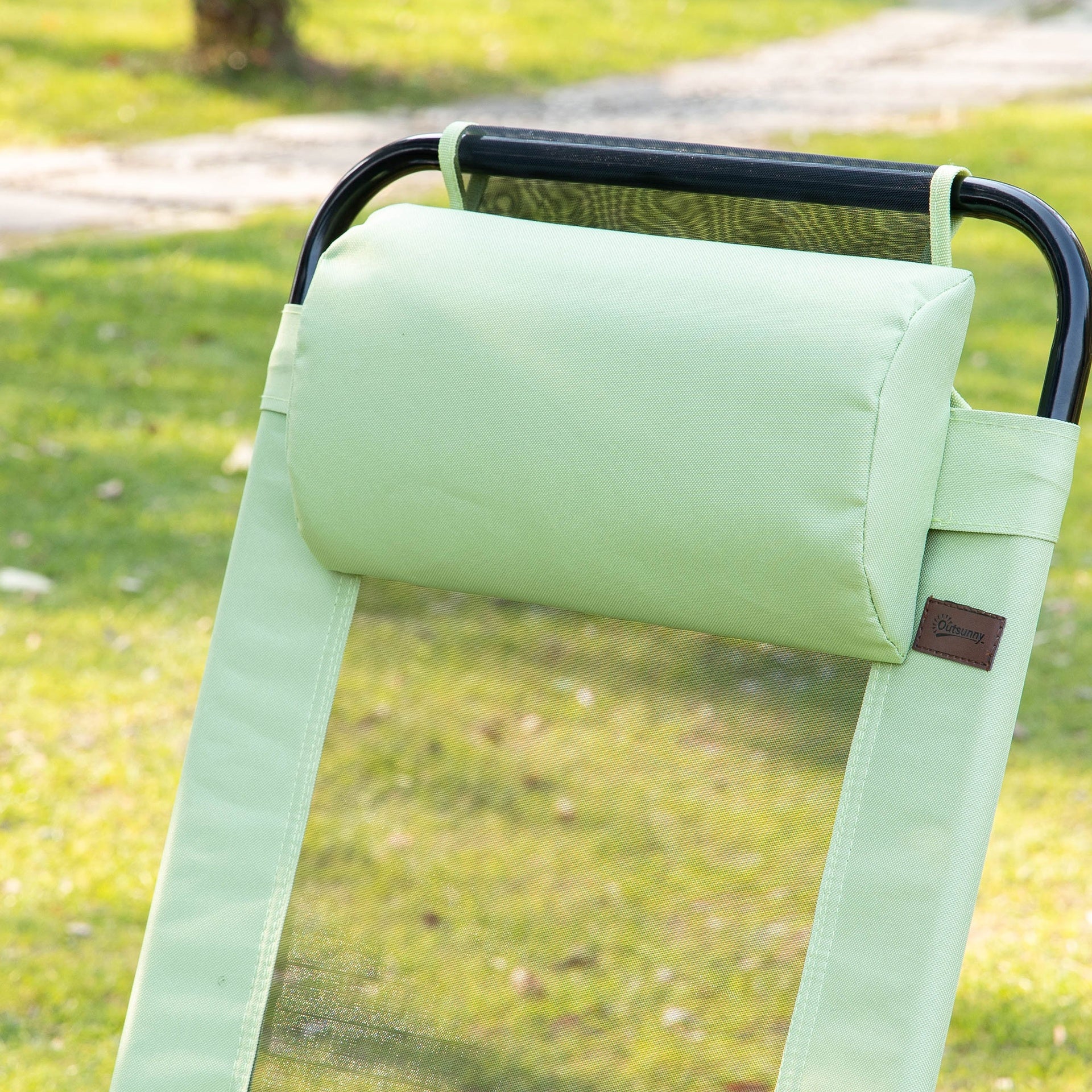 Outsunny Set of 2 Portable Folding Outdoor Recliners w/ Adjustable Backrest, Green