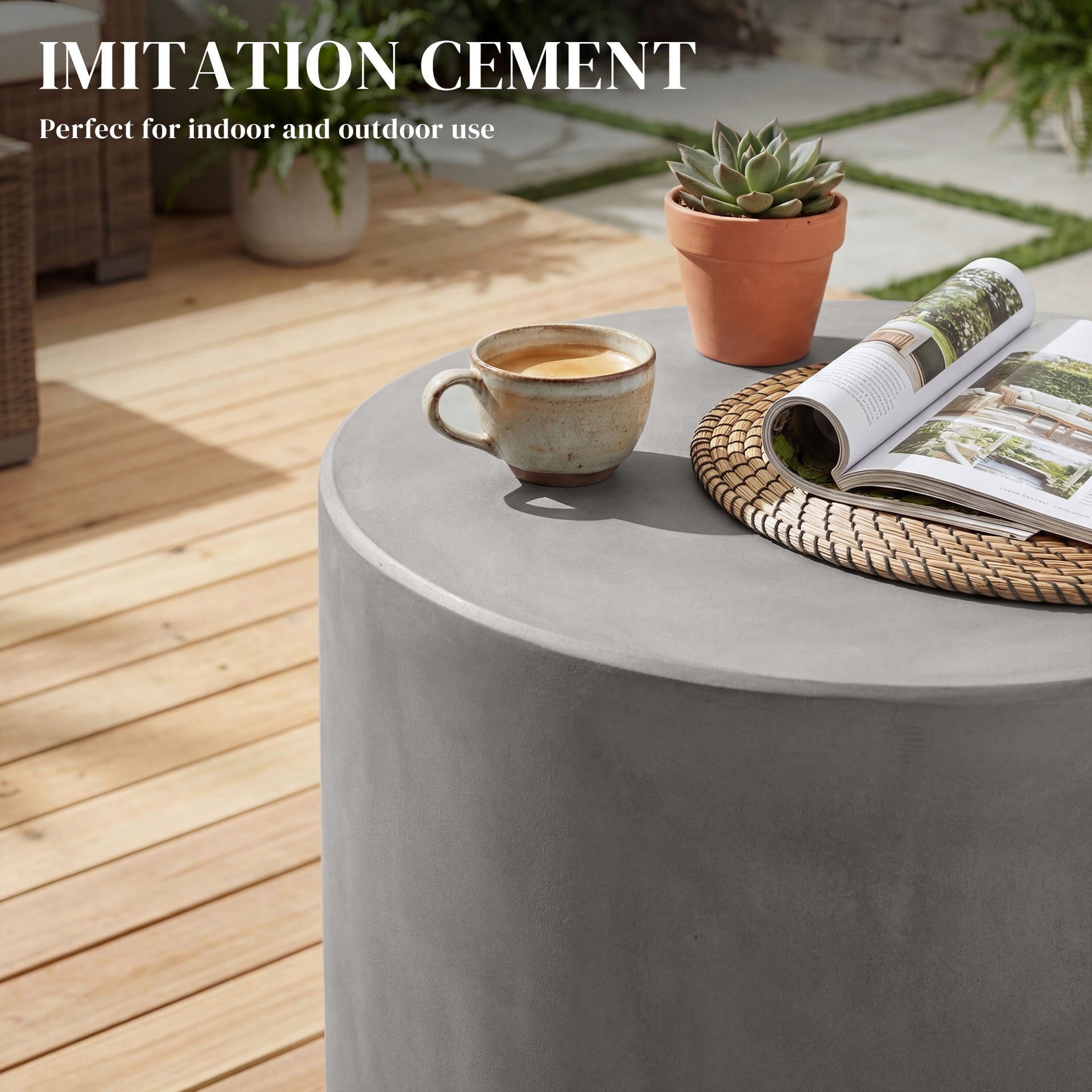 HOMCOM Lightweight Accent Table with Concrete Finish Round Side Table, Light Gray