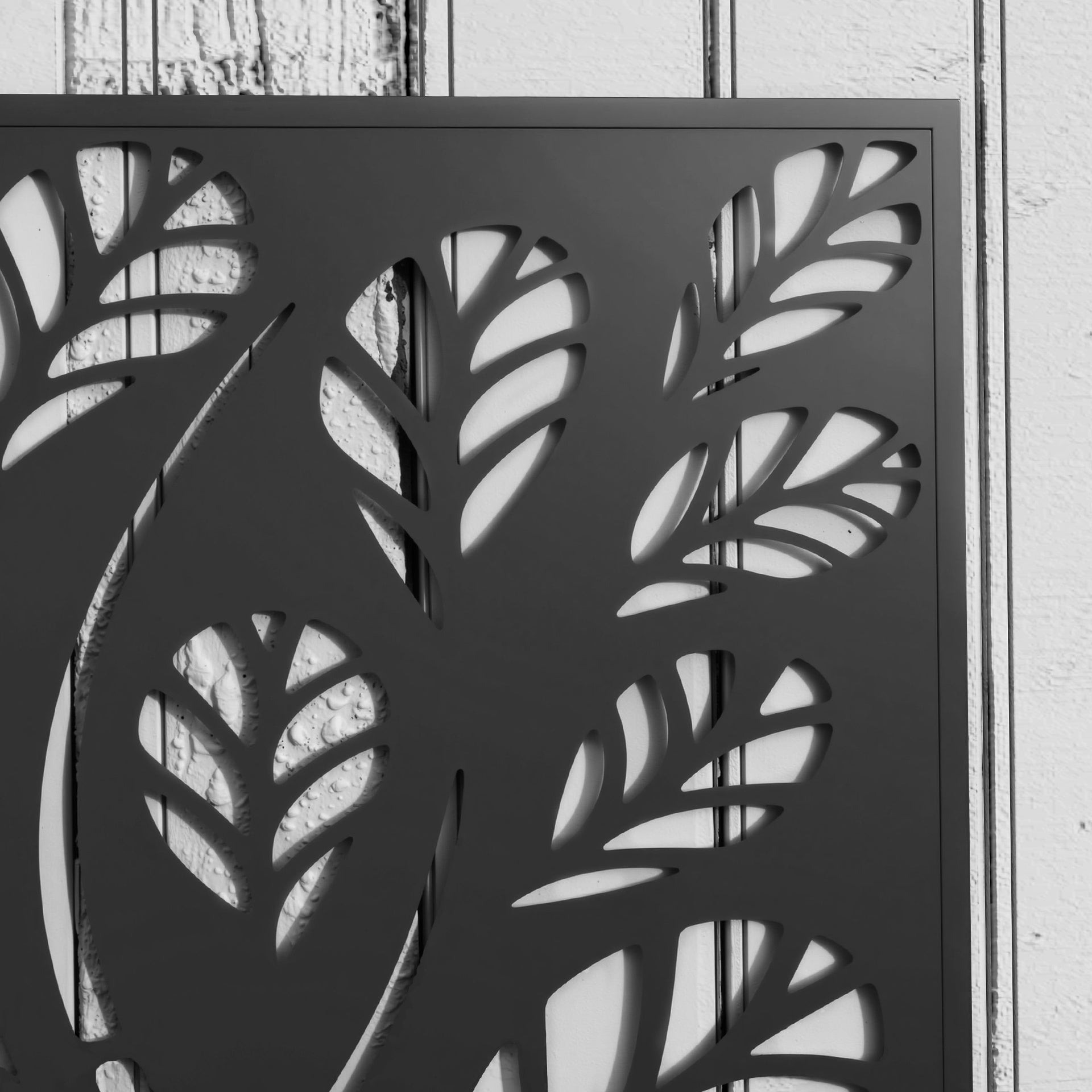 Outsunny Metal Garden Bed with Trellis for Climbing Plants, Freestanding or Wall Mounted Flower Bed for Garden, Patio, Balcony