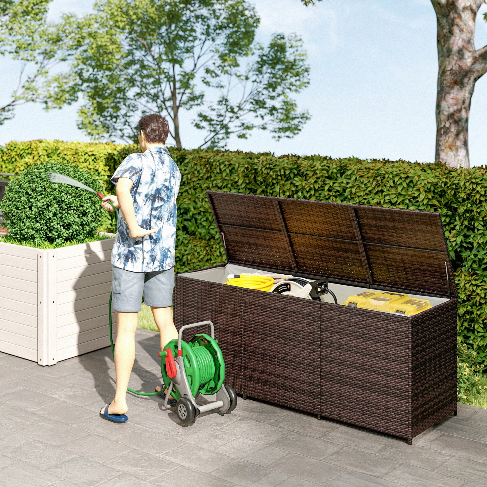 Outsunny 175 Gallon Outdoor Storage Box with Inner Liner, PE Rattan Wicker Deck Box with Pneumatic Bar Lift, Mixed Brown