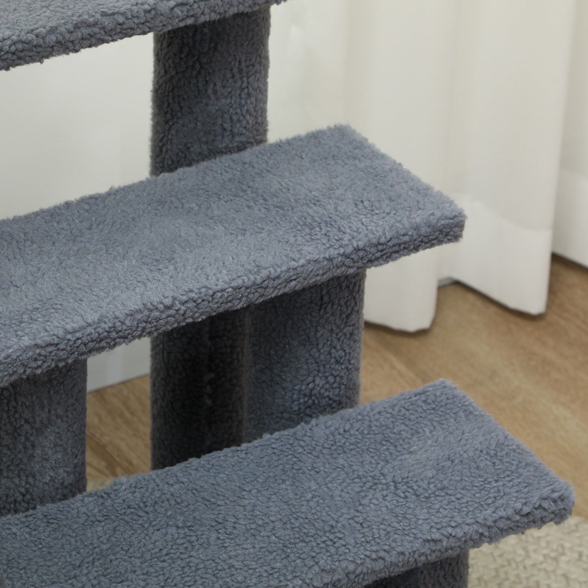 PawHut 25" 4-Step Multi-Level Carpeted Cat Scratching Post Pet Stairs, Gray