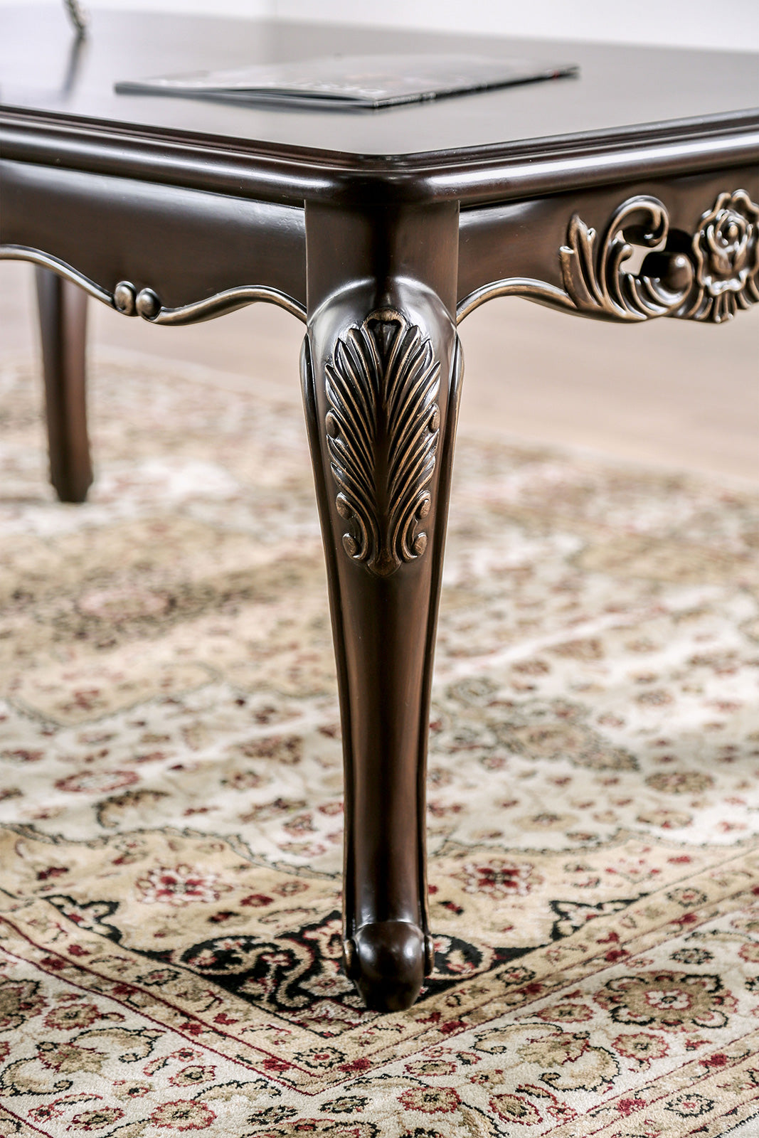 Traditional Style End Table Solid Wood Structure Curved Legs With Carved Detail Design Java Finish