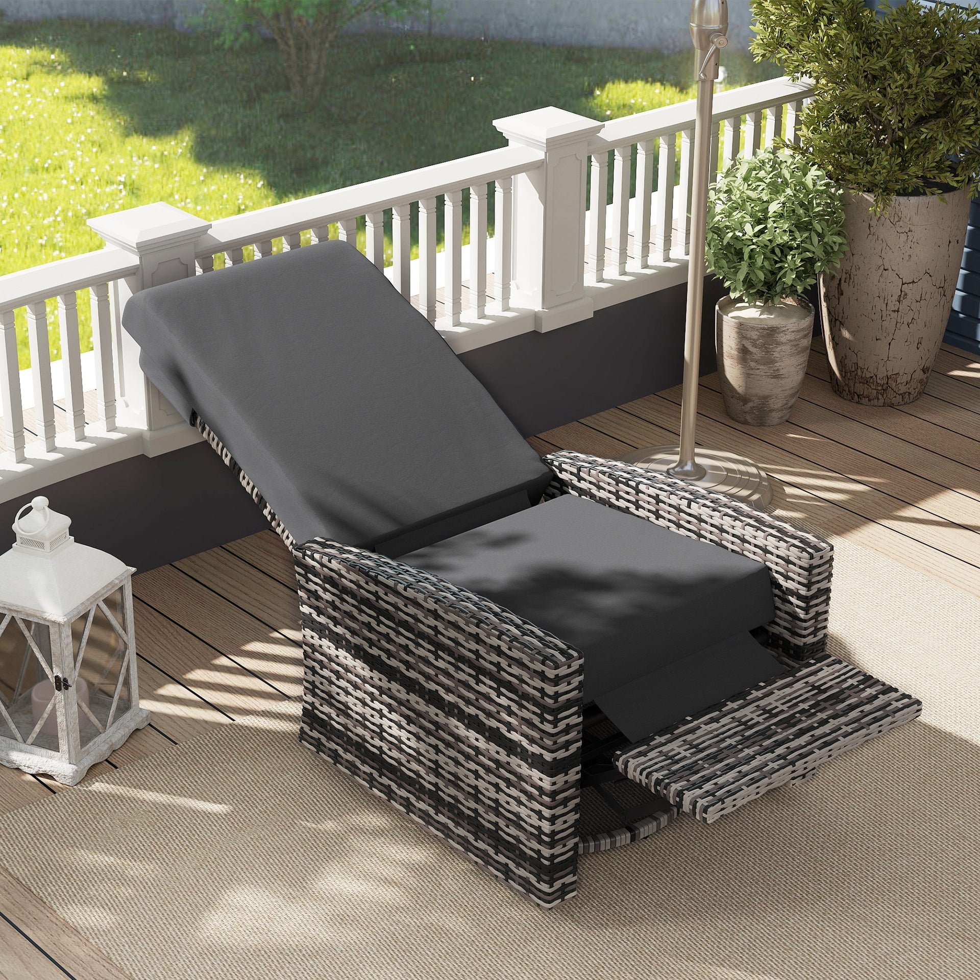 Outsunny Outdoor Wicker Swivel Recliner Chair, Lifting Footrest, 360° Rotating Basic, Water-resistant Cushions, Gray