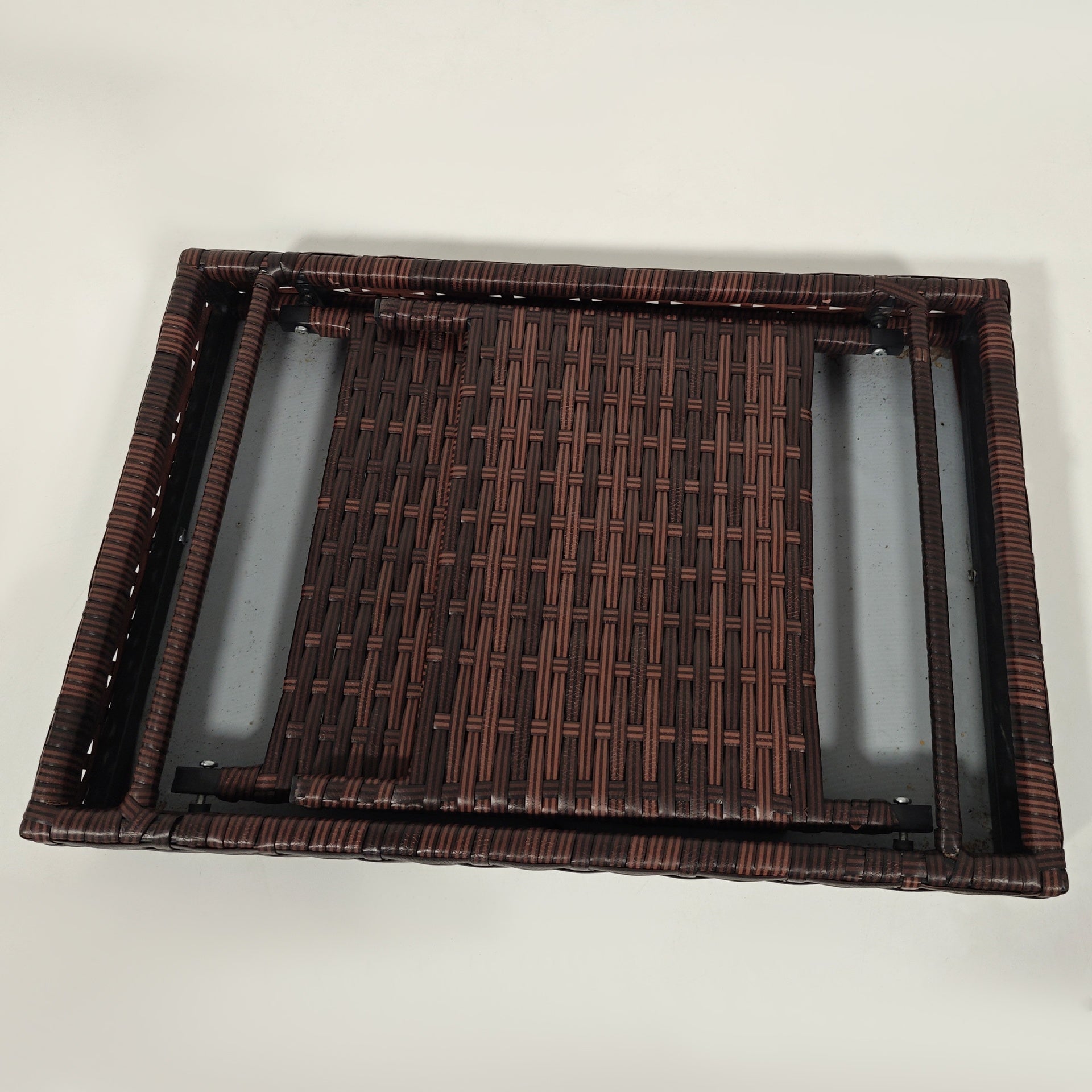 Outsunny Folding Rattan Side Table, Outdoor End Table, Hand Woven PE Rattan Coffee Table for Balcony, Backyard, Garden, Lawn, Courtyard, Brown, 23.5" x 16.25" x 16.25"