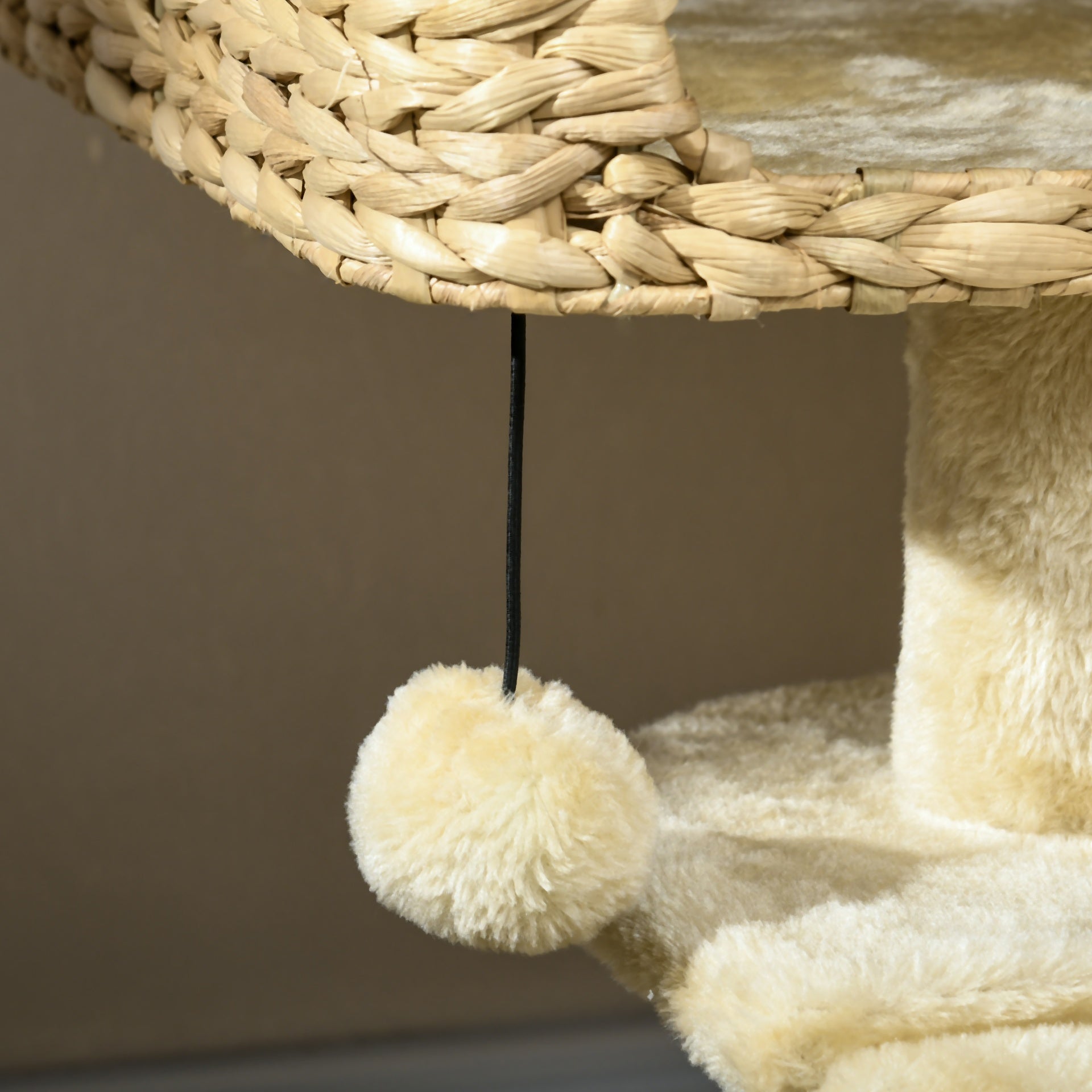 PawHut Cat Tree for Indoor Cats w/ Scratching Posts, Condo Cat Tower, Beige