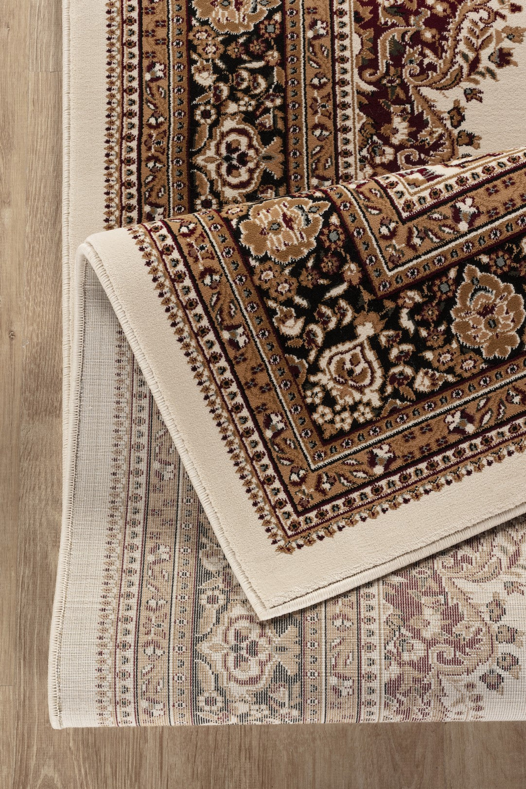 Manchester GC_HER5006 Ivory 2 ft. x 3 ft. Area Rug