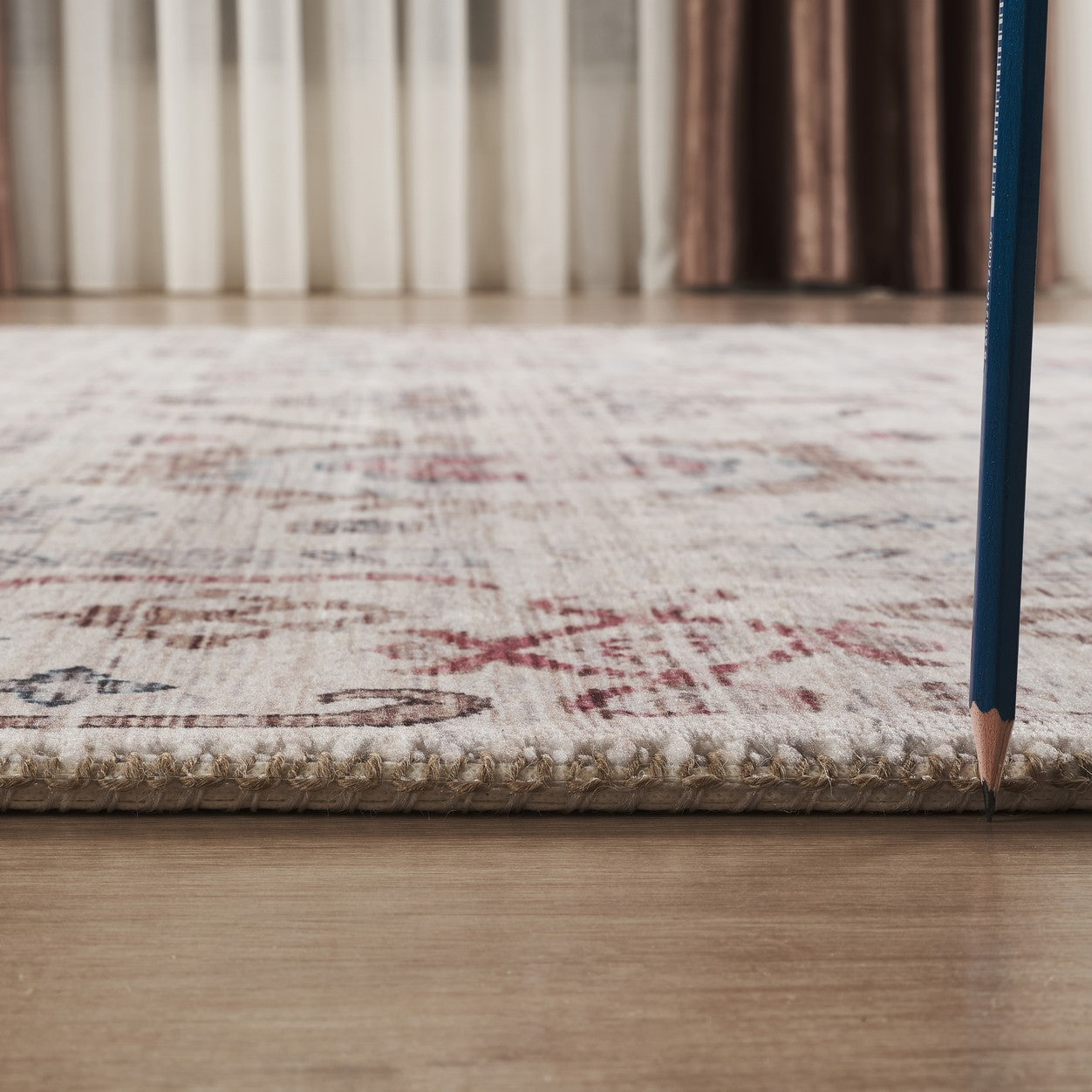 Oxford GC_NBL2011 Multi 2 ft. x 3 ft. Area Rug