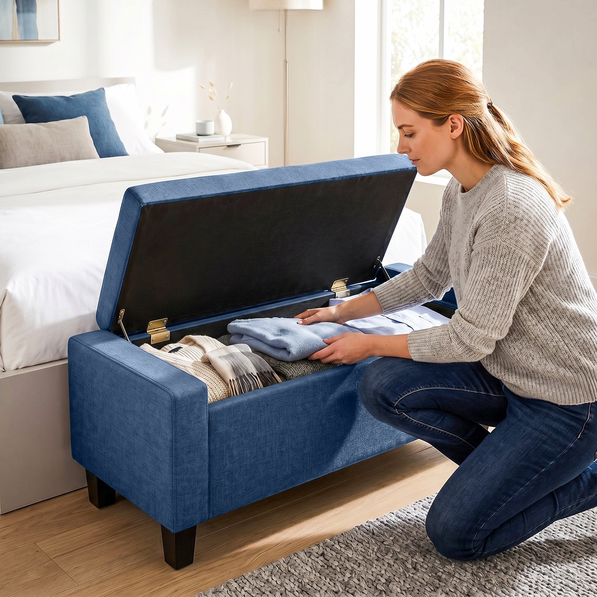 HOMCOM Storage Ottoman, Storage Bench with Wooden Legs, Tufted Armrests for Entryway, Living Room, Bedroom, 36.6", Blue