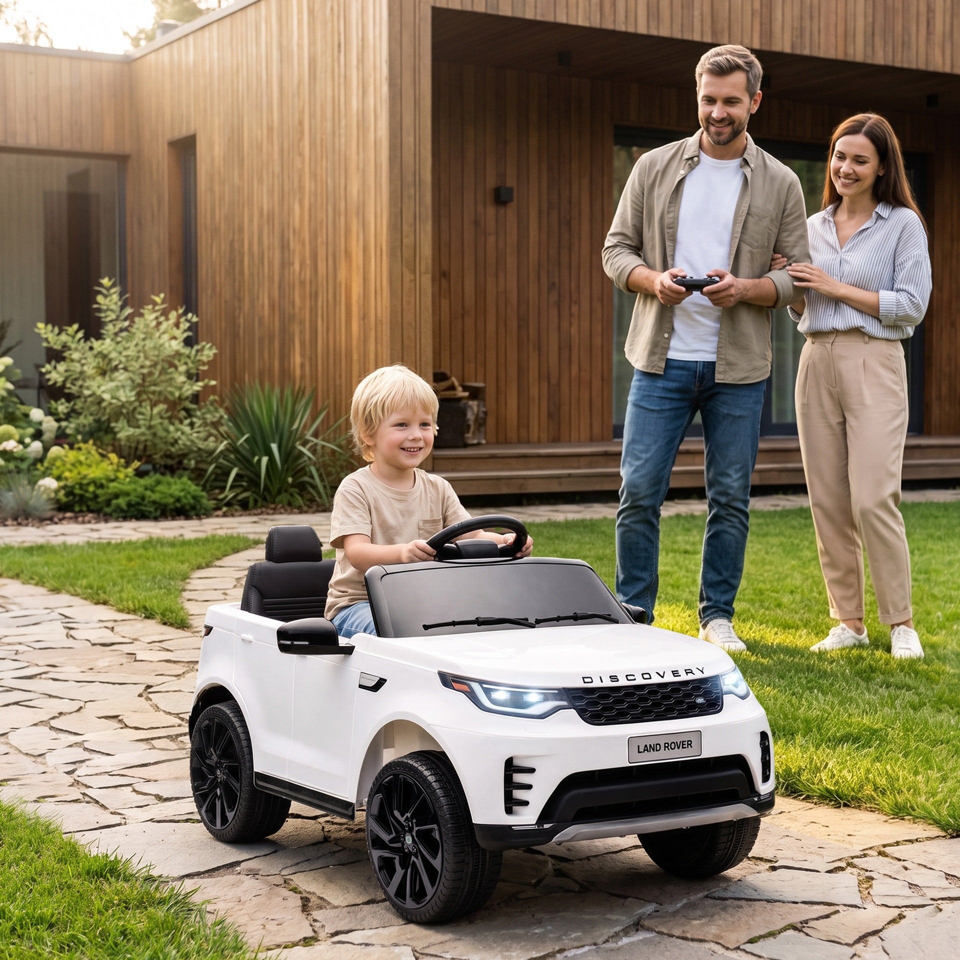 Qaba 12V Electric Car for Kids, Licensed Land Rover Ride on Car with Parent Remote, Soft Start, 4 Wheel Suspension, White