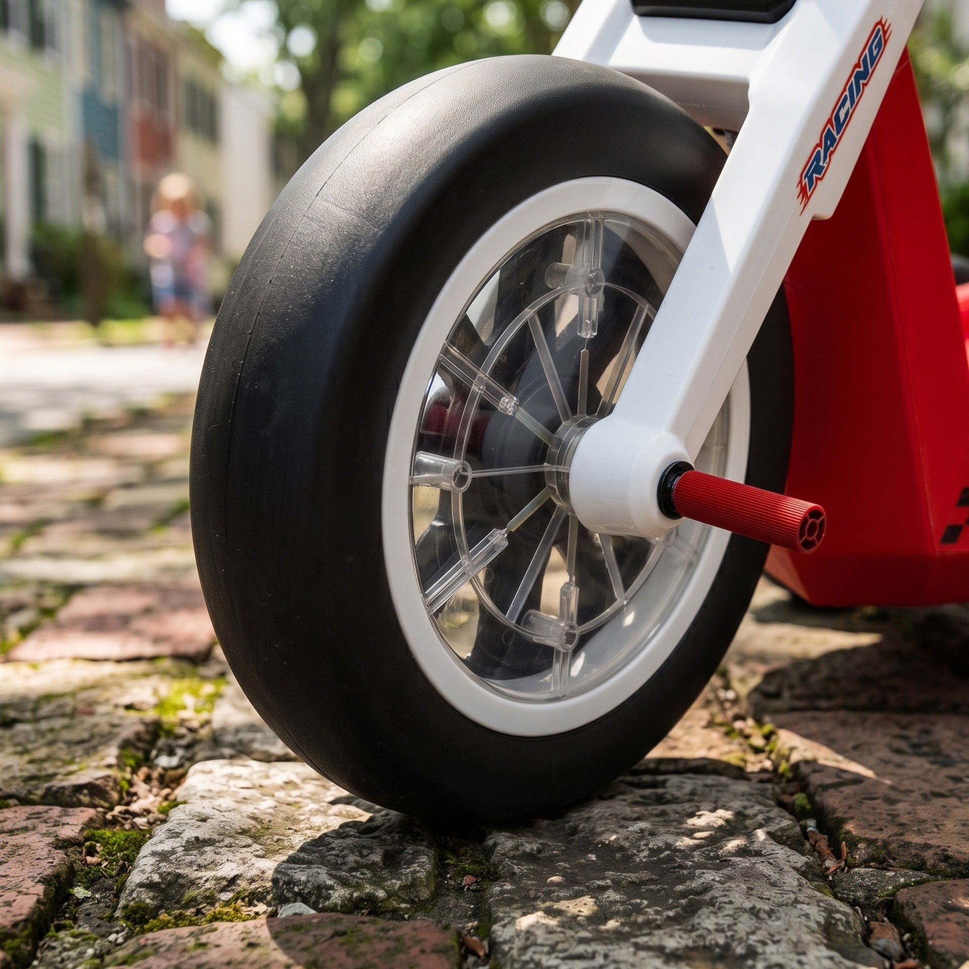 Qaba 12V Electric Car for Kids, Electric Ride On Tricycle with Soft Start, Light-Up Wheel, Adjustable Seat for 3-6, Red