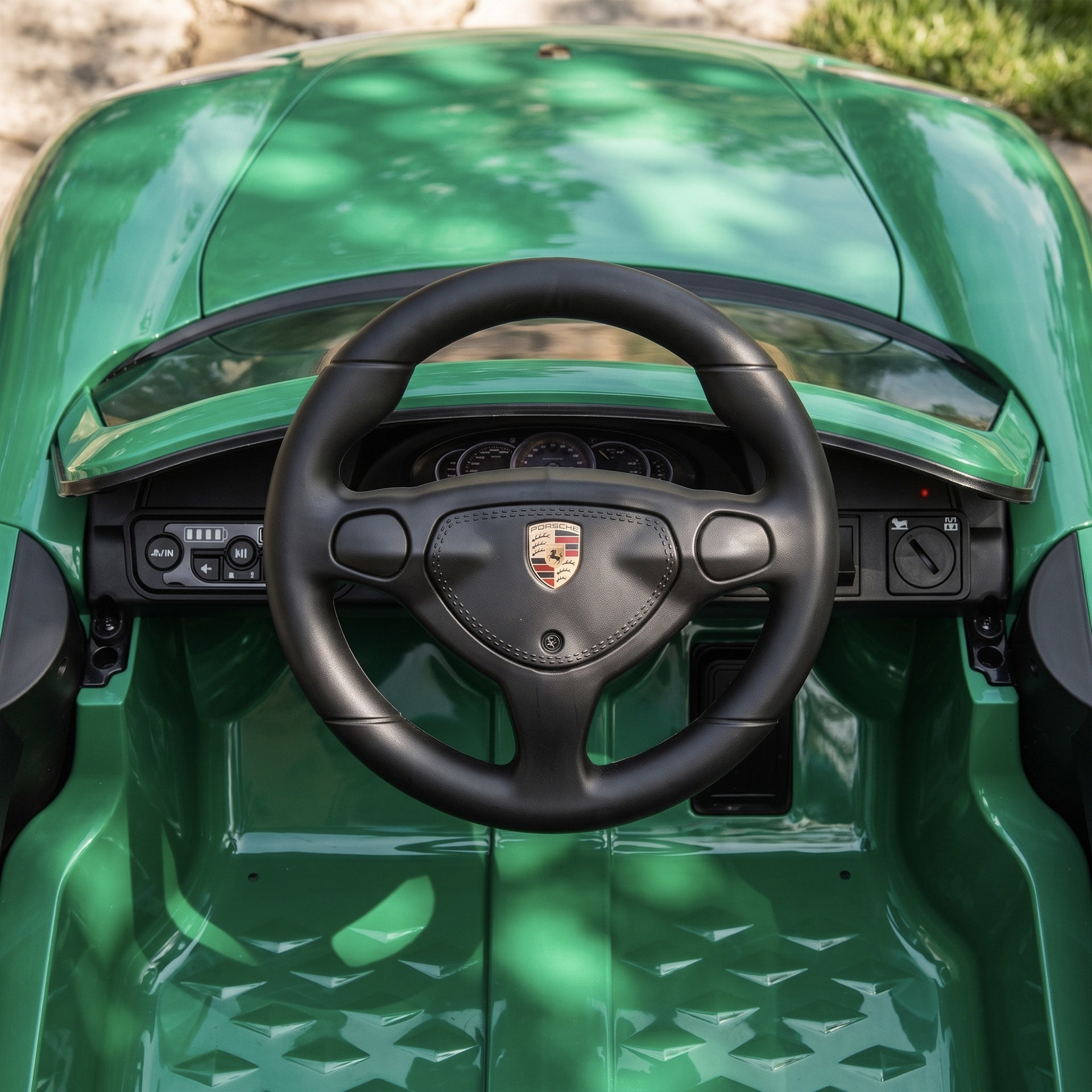 Qaba 12V Kids Ride On Car, Licensed Porsche Carrera GT with Remote, Rear Suspension, Smooth Start for Ages 3-6, Green