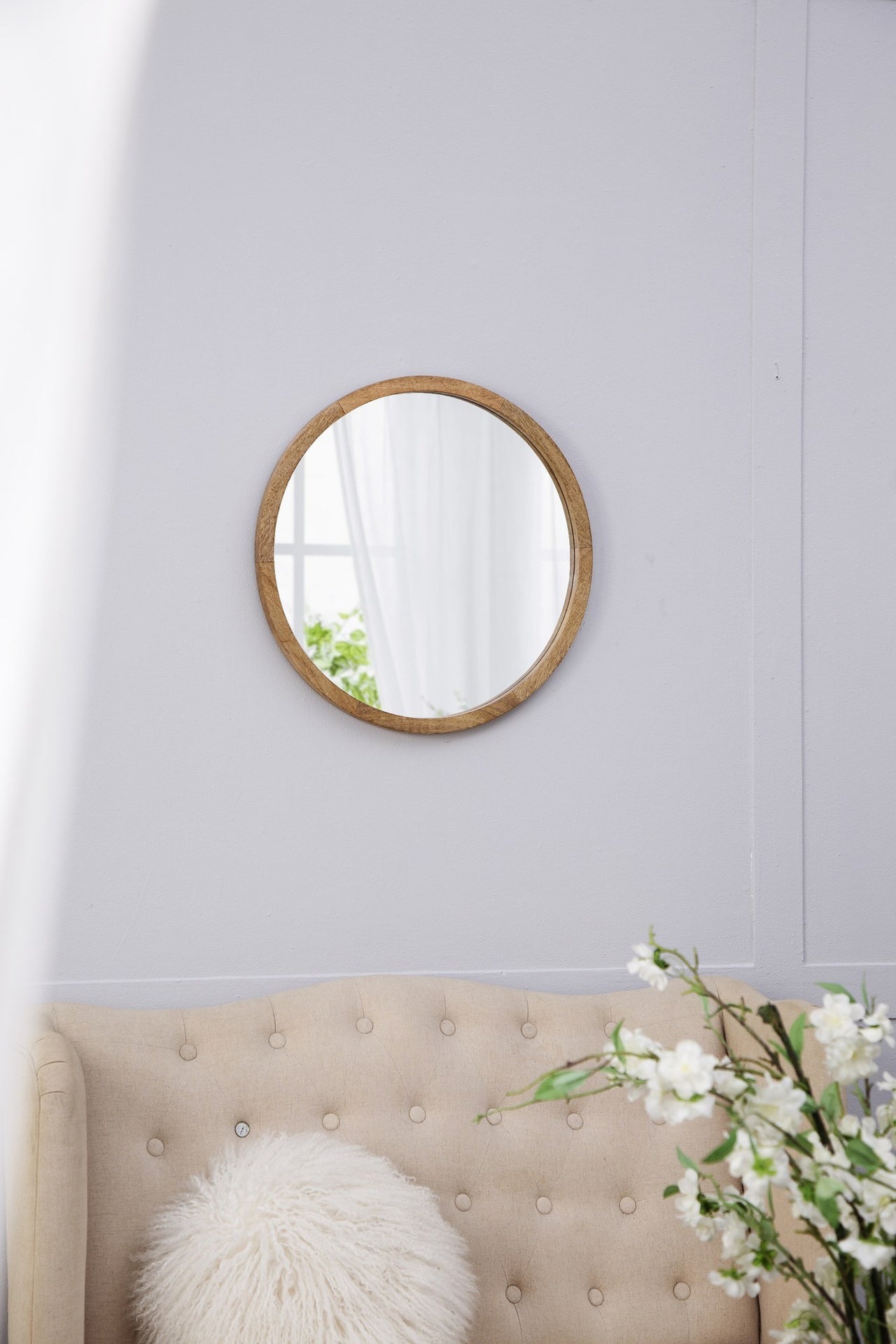 20" x 20" Circle Wall Mirror with Wooden Frame, Wall Mirror for Living Room, Dining Room, Foyer, Bathroom, Office