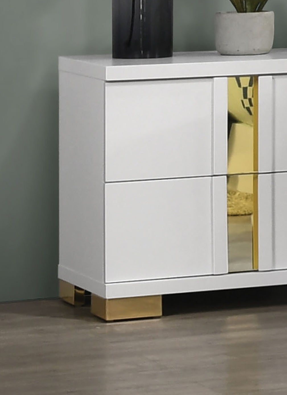 Attractive Beautiful Nightstand Bedroom Furniture White And Gold Finish Bracketed Metal Legs 1pc Bedside Table