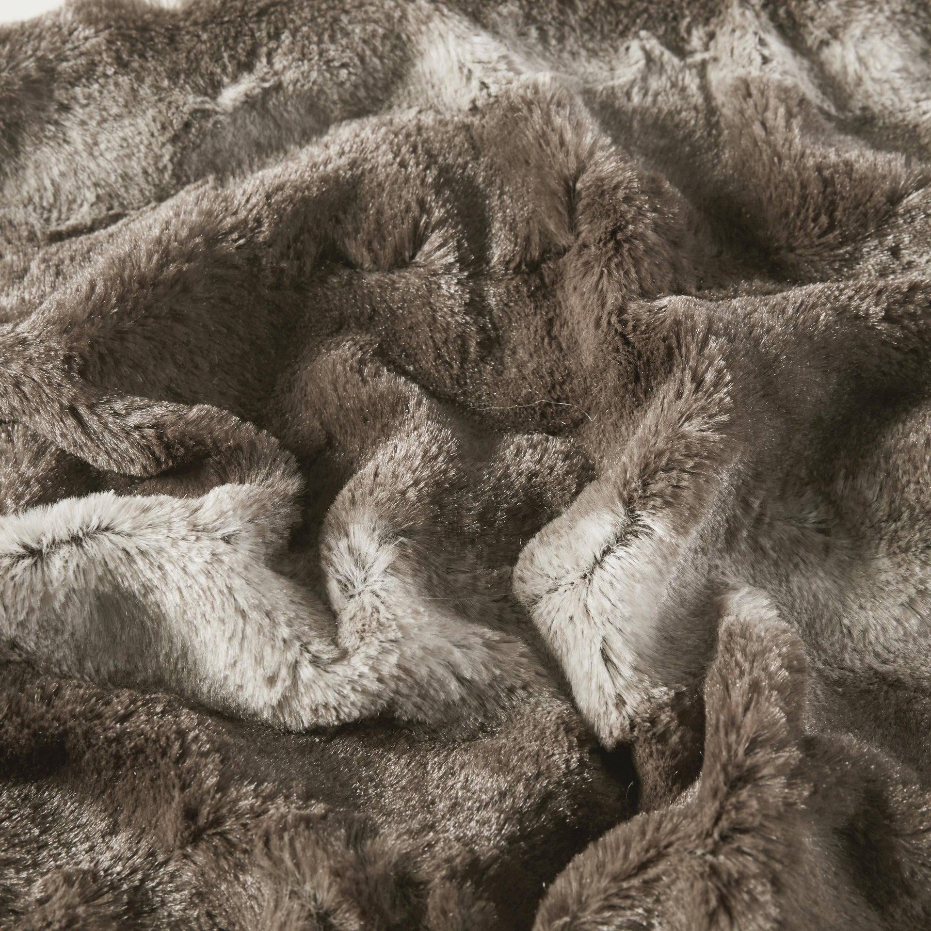 1PC 50x60" Faux Fur Throw