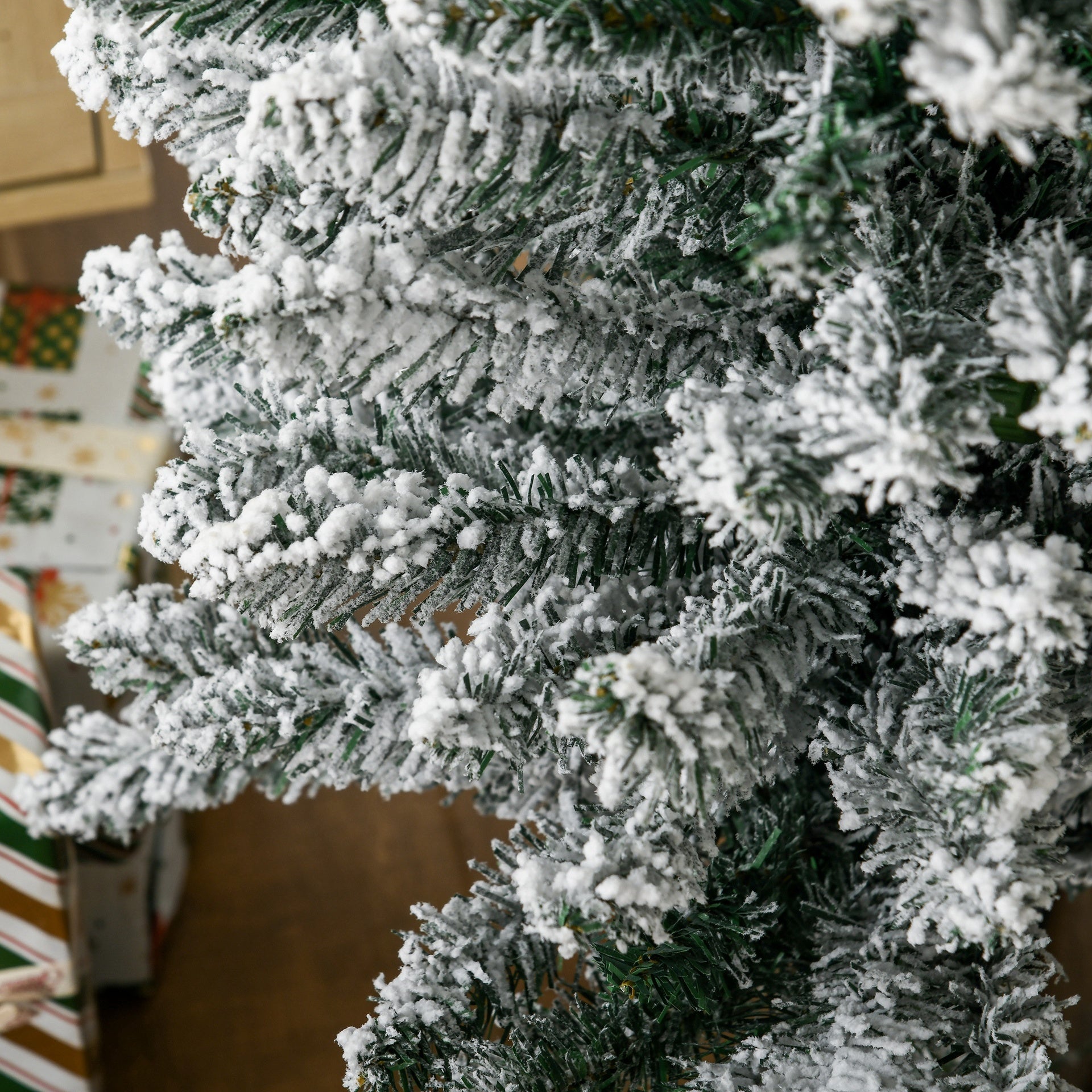 HOMCOM 6ft Pencil Christmas Tree, Slim Artificial Christmas Tree with Realistic Branches and Warm White LED Lights, Green
