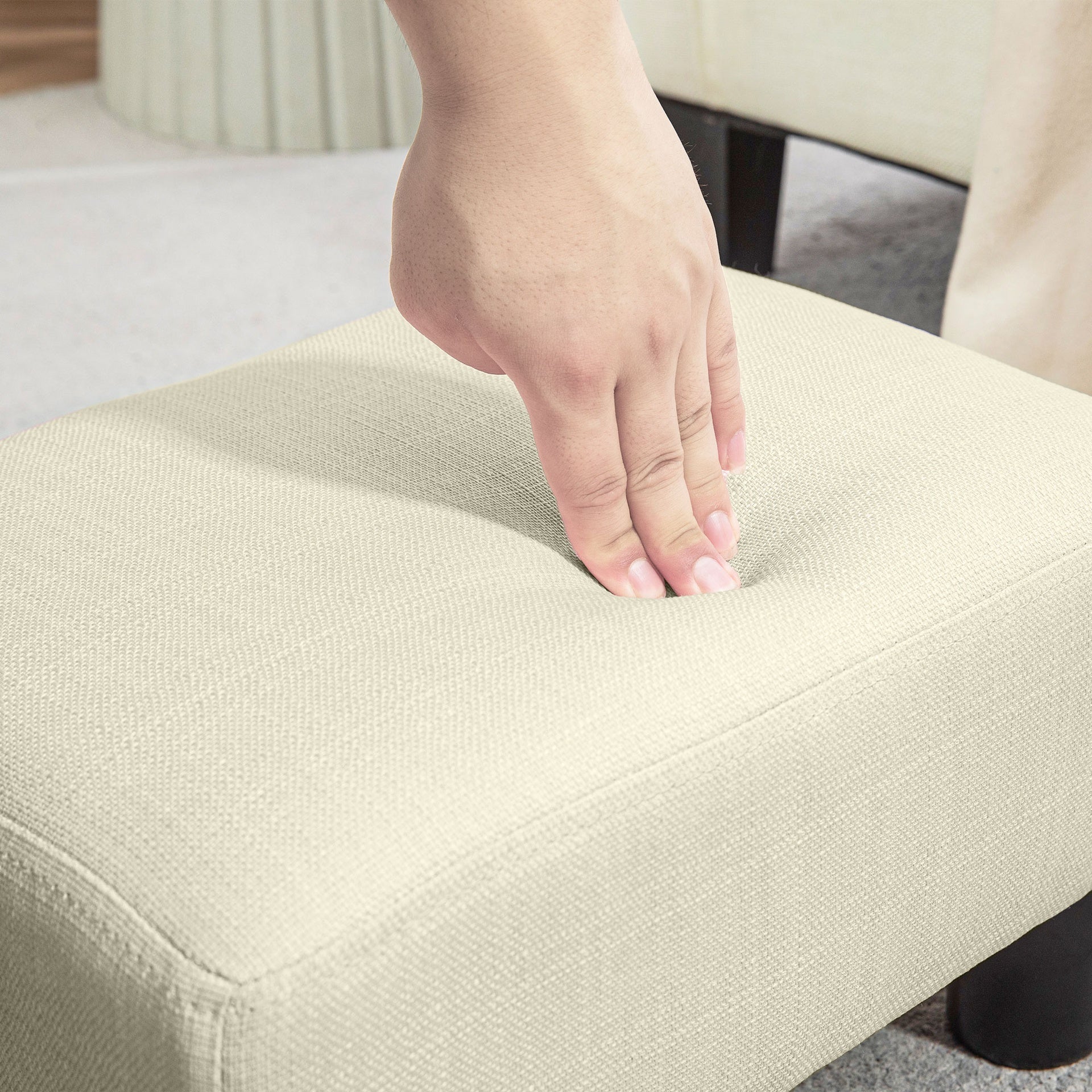 HOMCOM Small Ottoman Foot Rest, Foot Stool with Linen Fabric Upholstery and Plastic Legs, Cube Ottoman, Beige