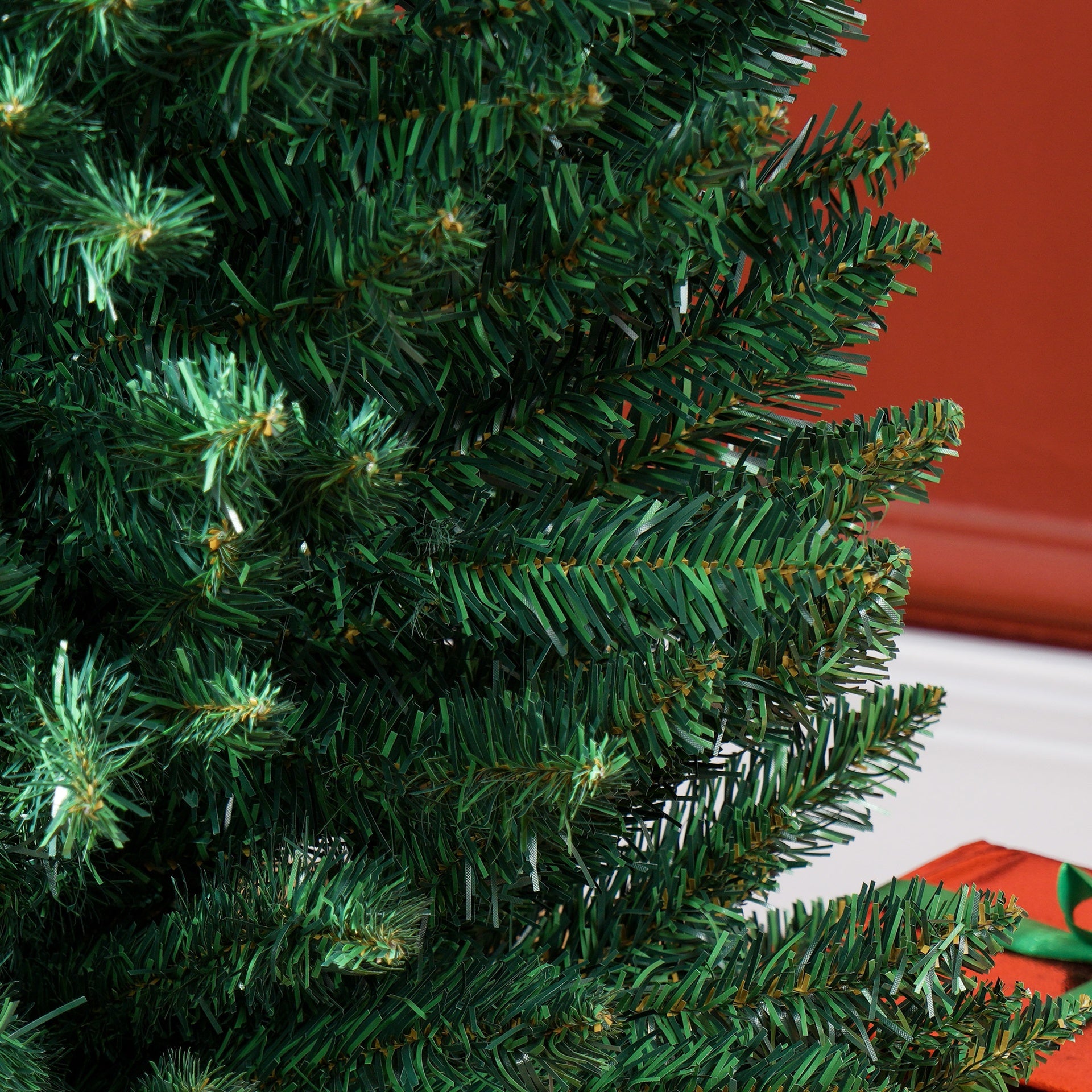 HOMCOM 8ft Unlit Pencil Artificial Christmas Tree with Realistic Branches and 618 Tips, Plastic Base, Green