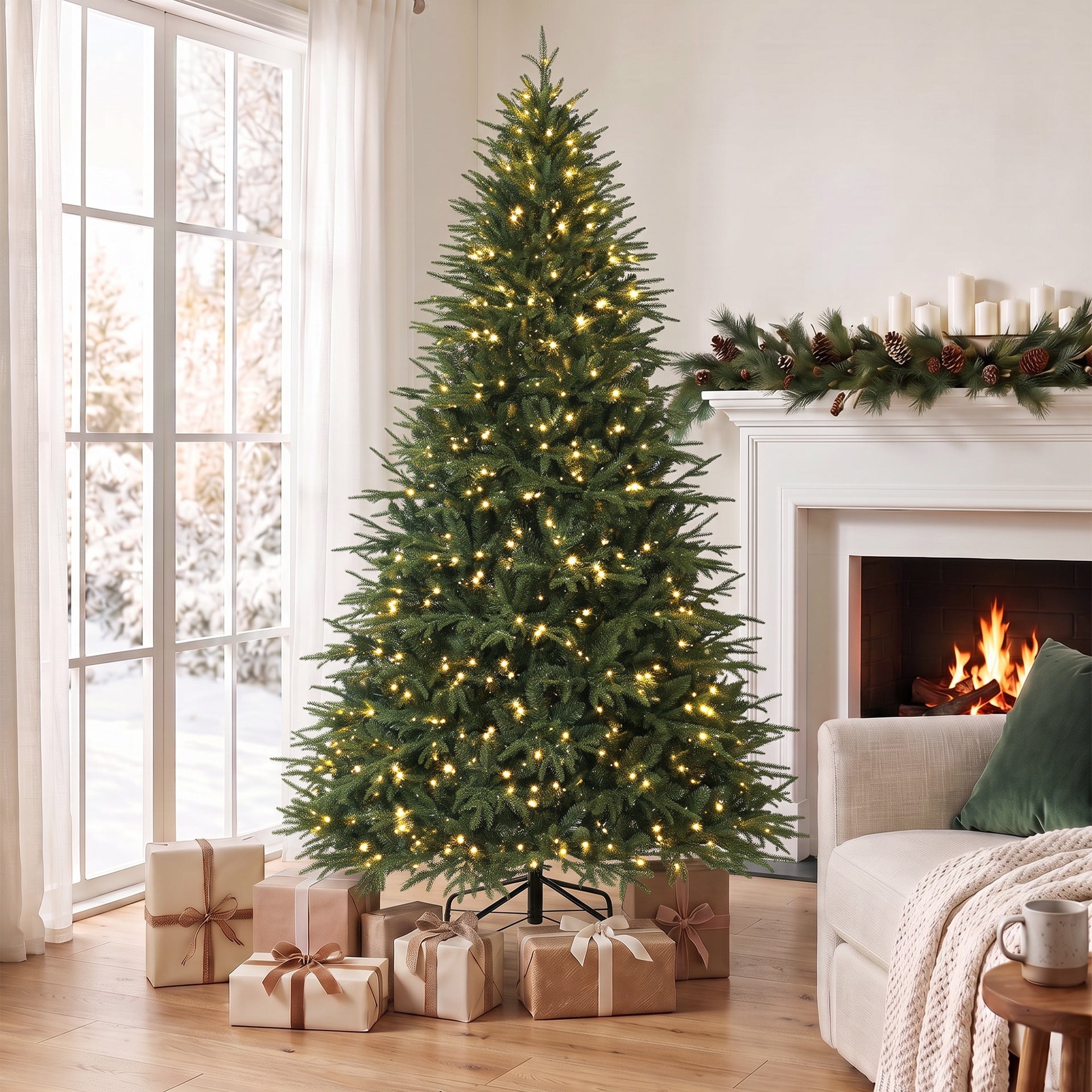 HOMCOM 7.5ft Pre-lit Classic Artificial Christmas Tree with 3,719 Branch Tips 1000 Warm White LED Lights, Green