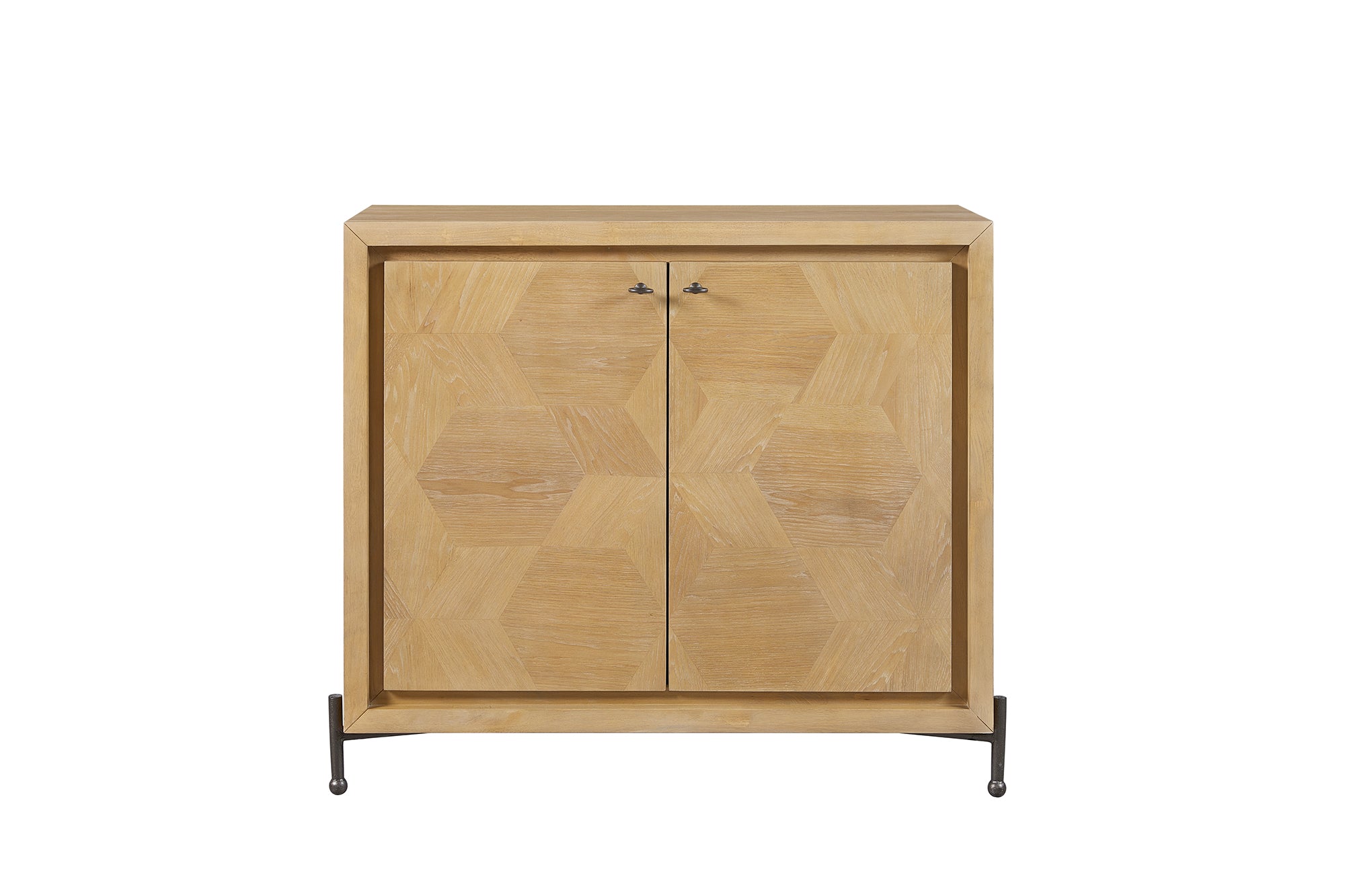 Hickory Accent Door Chest - Cashew