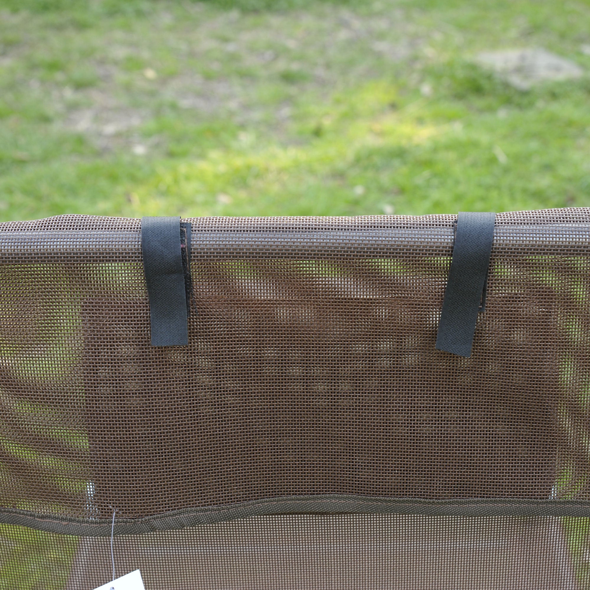 Outsunny Folding Chaise Lounge Chair, Pool Sun Tanning Chair, Outdoor Lounge Chair with 5-Position Reclining Back Brown