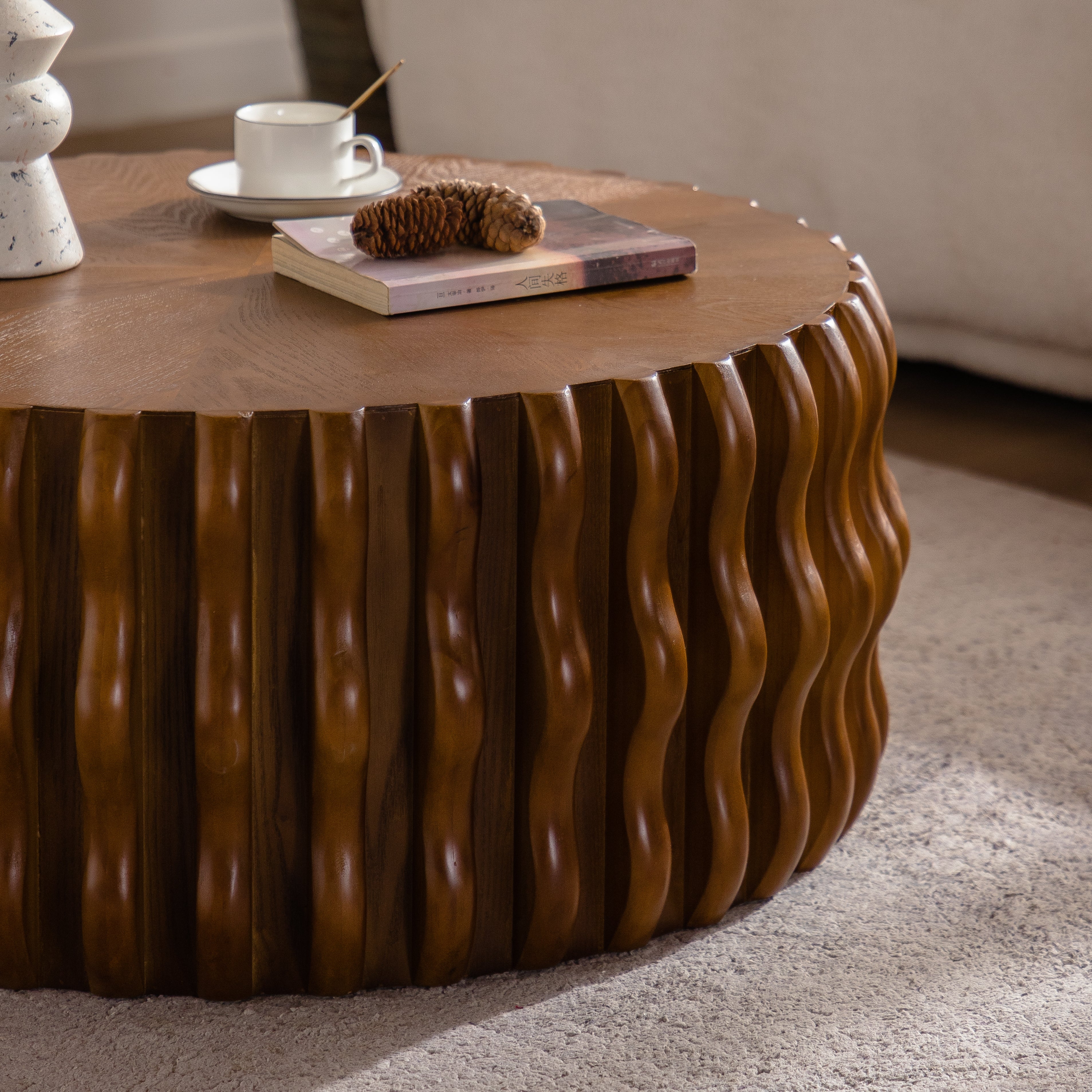 31.50" Ribbed Wave Round Coffee Table - Solid Wood & MDF Mid-Century Center Table, Brown Modern Drum Fluted Coffee Table for Living Room/Apartment (Fully Assembled)