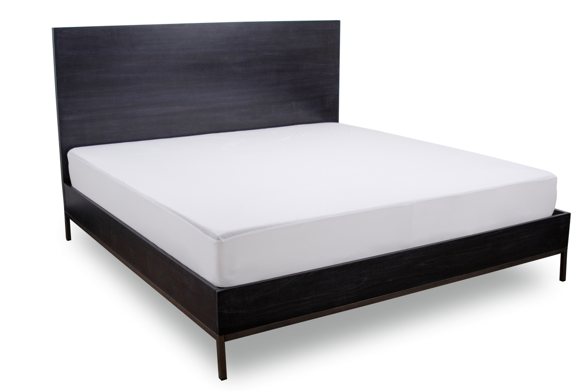 Smooth Top Polyester Hypoallergenic California King Mattress Protector