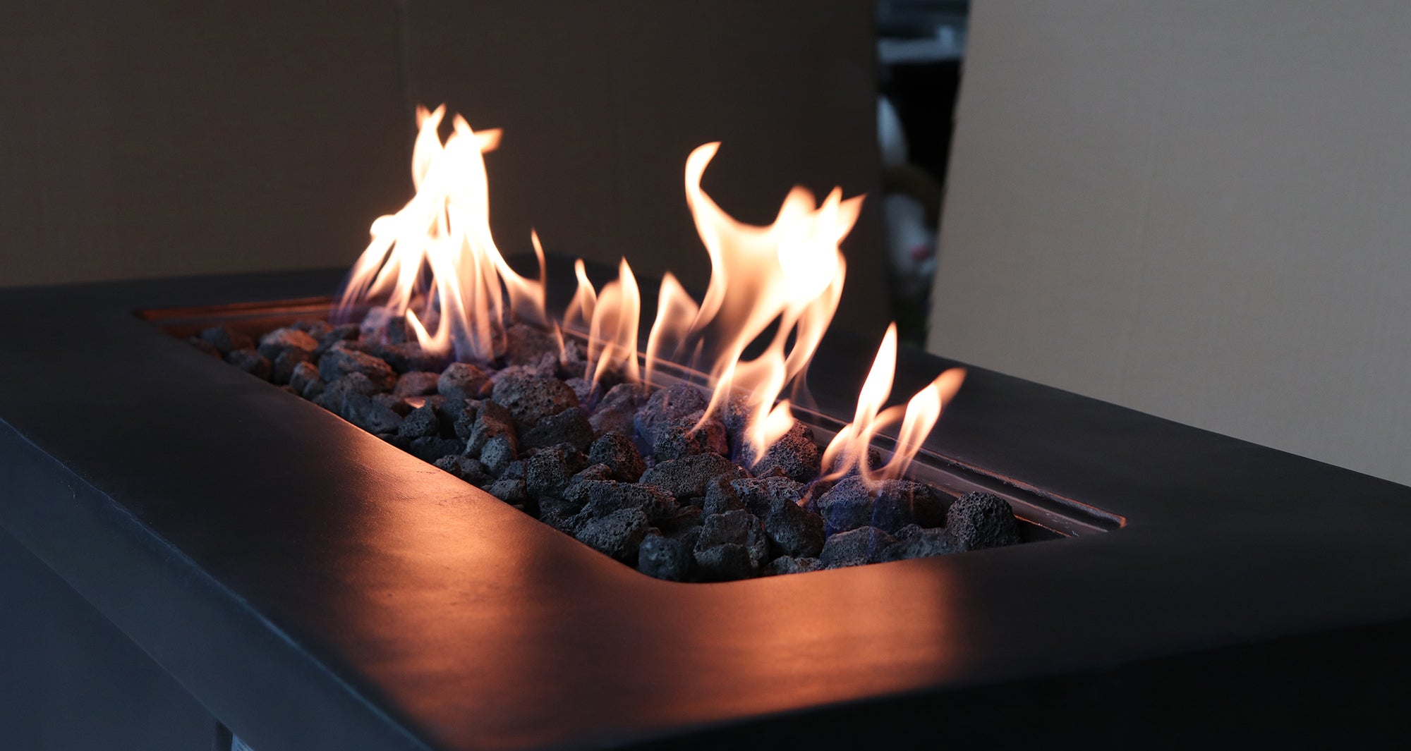 24'' H Concrete Propane/Natural Gas Outdoor Fire Pit Table
