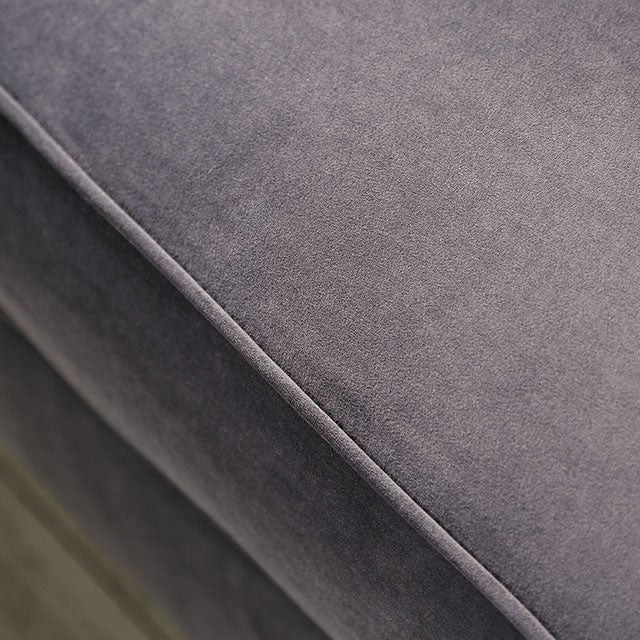 ANTOINETTE Loveseat